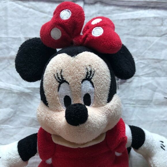 Disney Store Minnie Mouse Doll Plush Red Dress Yellow Shoes Multicolor 9" - Picture 2 of 6